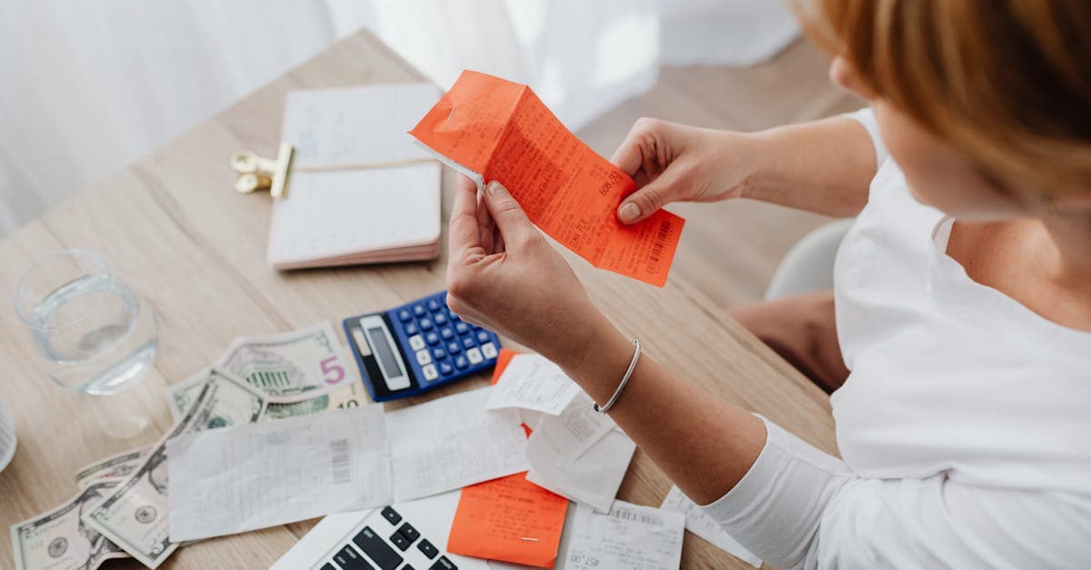 Cover Image for Do You Need Life Insurance After 60? Calculating Late-Career Coverage Needs